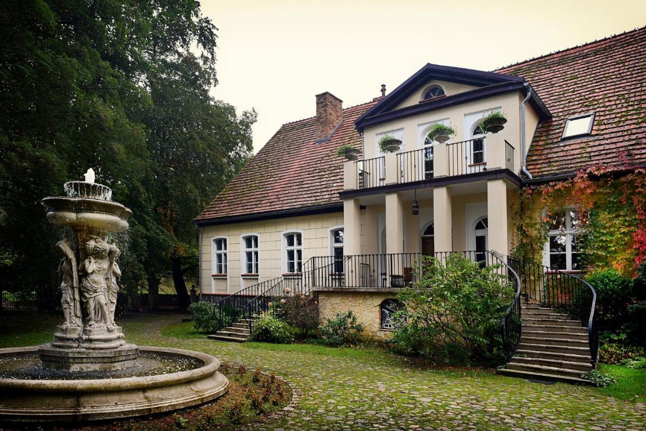 Hotel Cichy Dwor Manowo Exterior foto